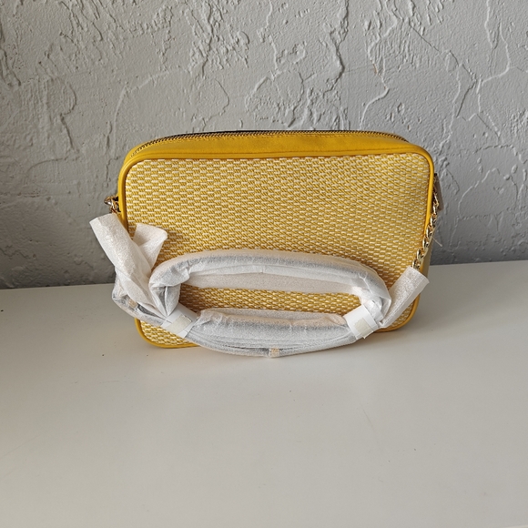 Michael Kors | Jet Set Crossbody Bag | Yellow, White | Crossbody Purse - Picture 3 of 7